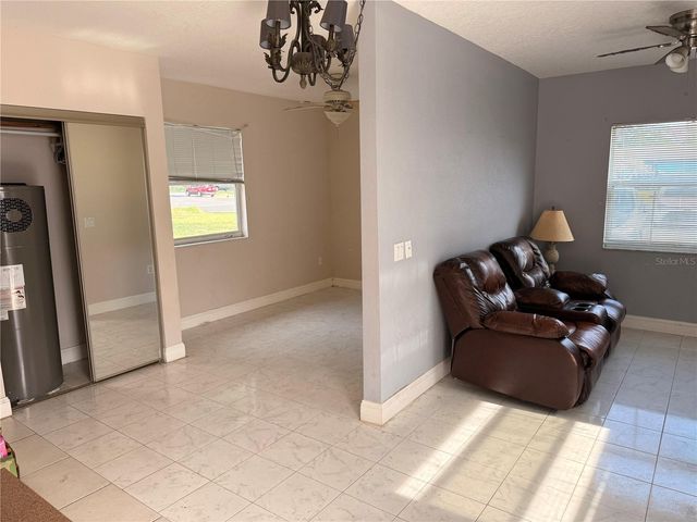 2422 SWEETBRIAR COURT, Kissimmee, FL 34744