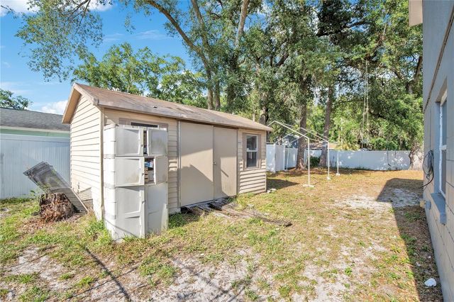 2422 SWEETBRIAR COURT, Kissimmee, FL 34744