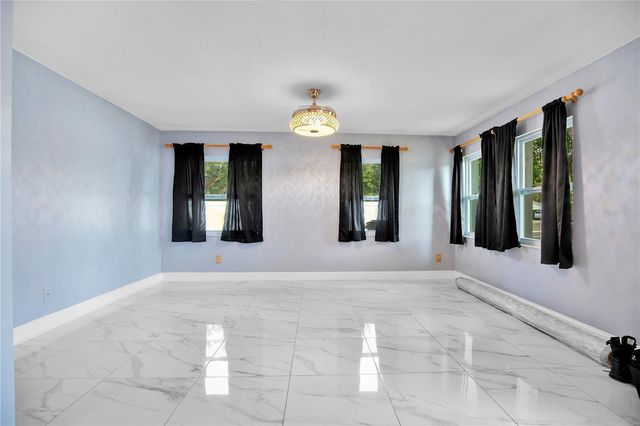 2422 SWEETBRIAR COURT, Kissimmee, FL 34744