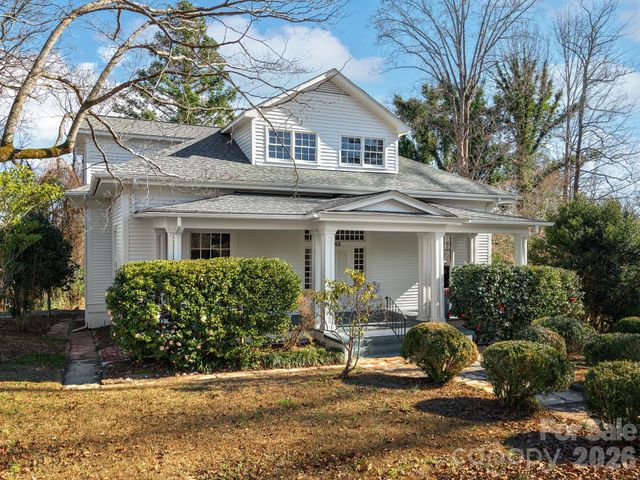 143 S Ridgecrest Avenue, Rutherfordton, NC 28139