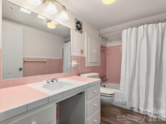 143 S Ridgecrest Avenue, Rutherfordton, NC 28139