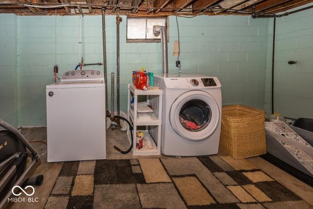 229 S 4th Avenue, Beech Grove, IN 46107