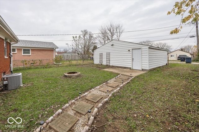 229 S 4th Avenue, Beech Grove, IN 46107