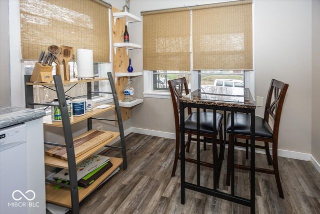 229 S 4th Avenue, Beech Grove, IN 46107