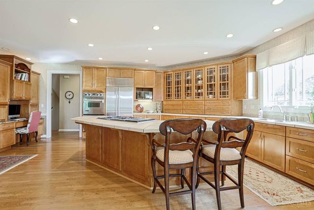 3887 St Andrews Court, Mason, OH 45040