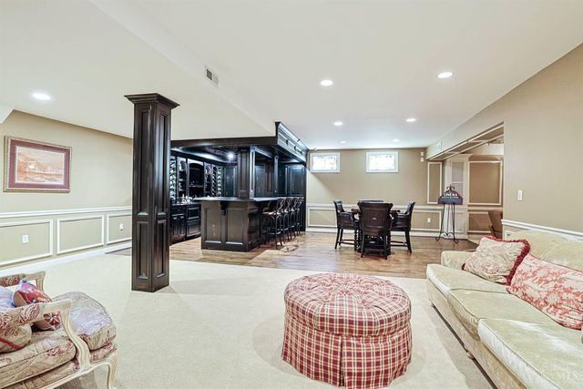 3887 St Andrews Court, Mason, OH 45040
