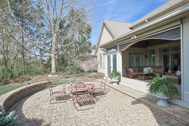 3887 St Andrews Court, Mason, OH 45040