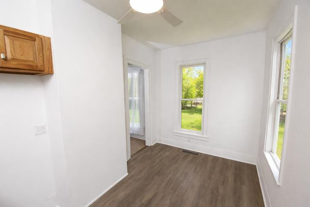 501 Paw Paw, Paw Paw, MI 49079