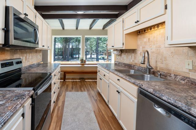 14741 N Sugar Pine Way, La Pine, OR 97739