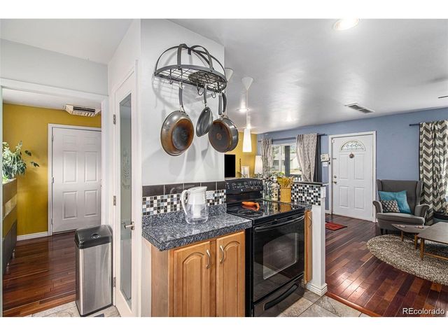 2895 S Cherry Way, Denver, CO 80222
