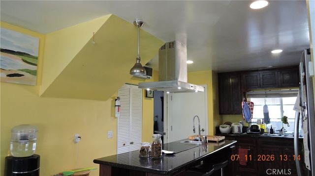 7818 Apperson, Sunland, CA 91040