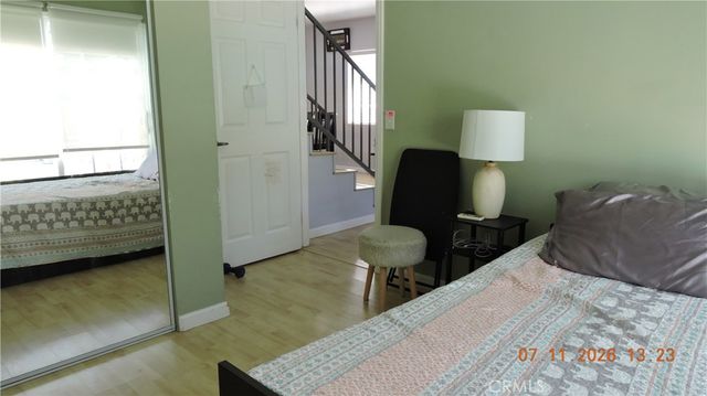 7818 Apperson, Sunland, CA 91040