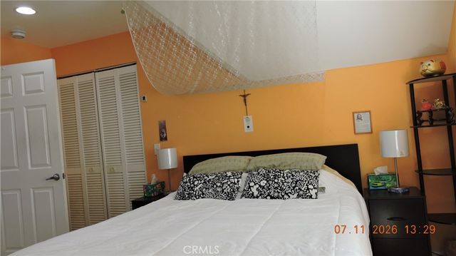 7818 Apperson, Sunland, CA 91040