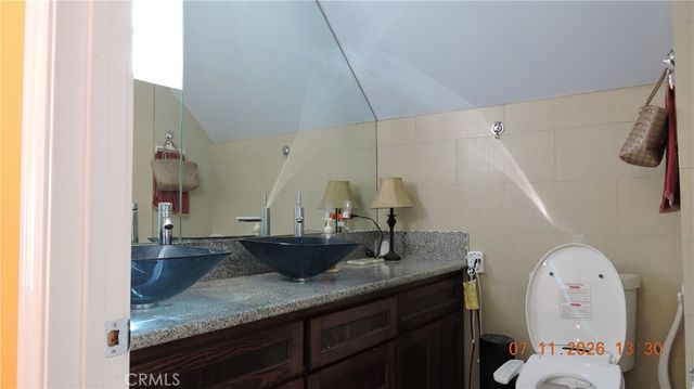 7818 Apperson, Sunland, CA 91040