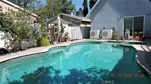 7818 Apperson, Sunland, CA 91040