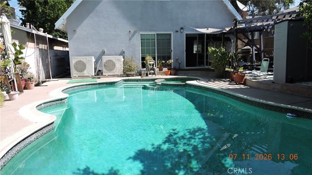 7818 Apperson, Sunland, CA 91040