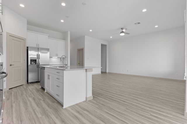 3304 Woodrose Orchard, Pearland, TX 77581