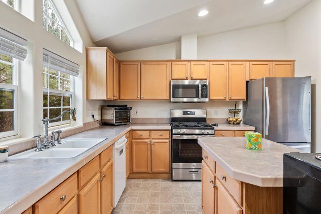 6212 Dark Canyon Rd, Placerville, CA 96557