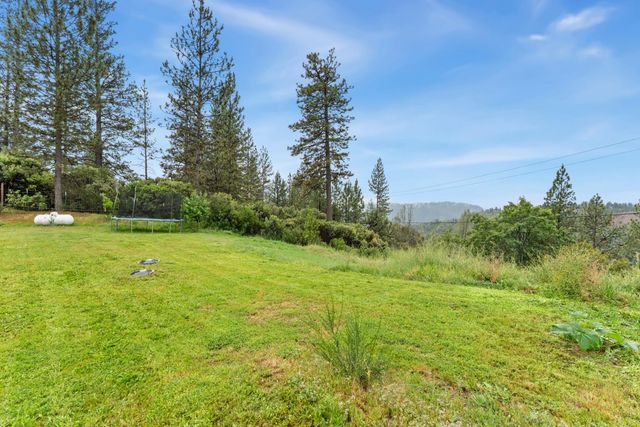 6212 Dark Canyon Rd, Placerville, CA 96557
