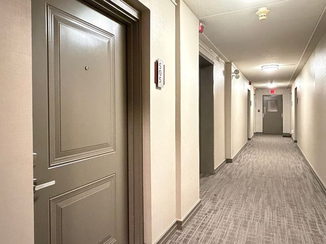 995 Mass Ave 505, Arlington, MA 02476