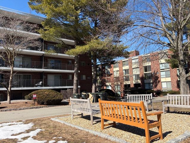 995 Mass Ave 505, Arlington, MA 02476