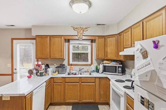 430 Lillian Street, Avilla, IN 46710