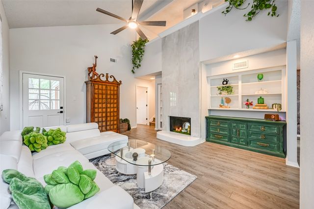 1446 Palmnold Circle W, Fort Worth, TX 76120