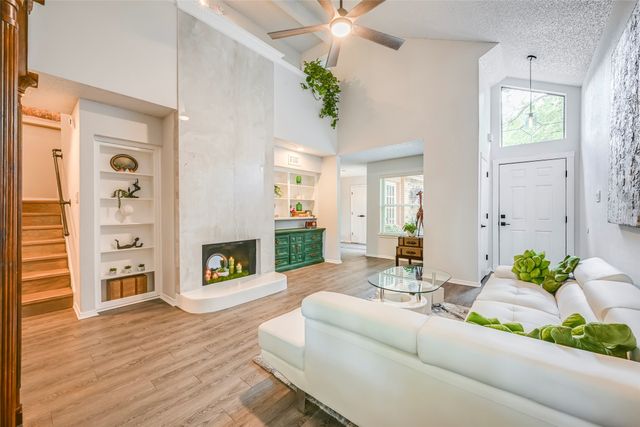 1446 Palmnold Circle W, Fort Worth, TX 76120