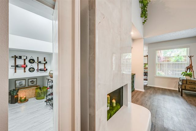 1446 Palmnold Circle W, Fort Worth, TX 76120