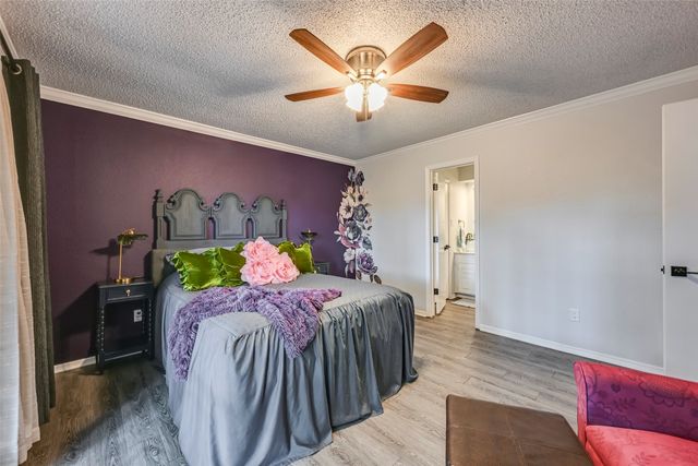1446 Palmnold Circle W, Fort Worth, TX 76120
