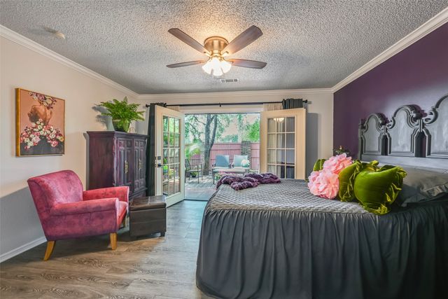 1446 Palmnold Circle W, Fort Worth, TX 76120