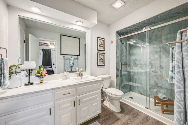 1446 Palmnold Circle W, Fort Worth, TX 76120