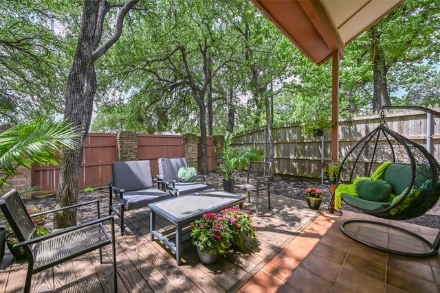 1446 Palmnold Circle W, Fort Worth, TX 76120