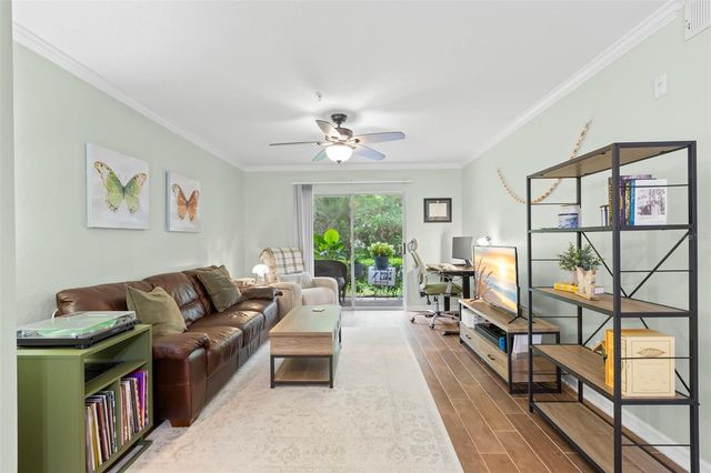 18107 PEREGRINES PERCH PLACE 6111, Lutz, FL 33558