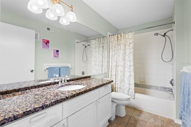 18107 PEREGRINES PERCH PLACE 6111, Lutz, FL 33558