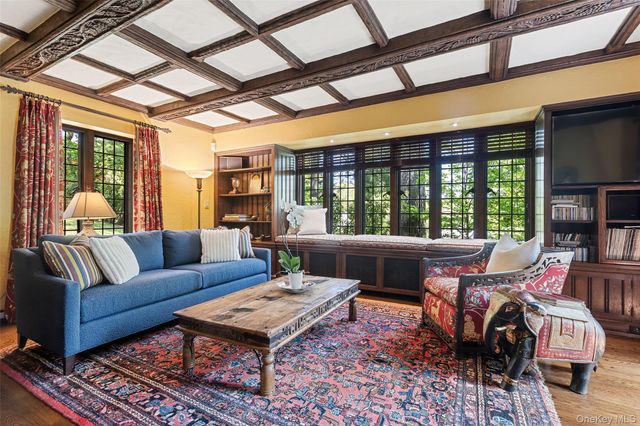 16 aka 20 Essex Place, Bronxville, NY 10708