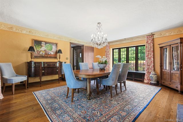 16 aka 20 Essex Place, Bronxville, NY 10708