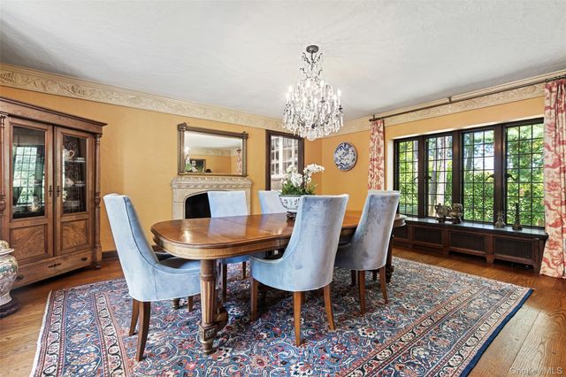 16 aka 20 Essex Place, Bronxville, NY 10708
