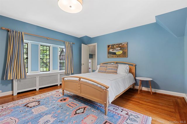 16 aka 20 Essex Place, Bronxville, NY 10708