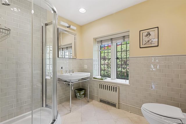 16 aka 20 Essex Place, Bronxville, NY 10708