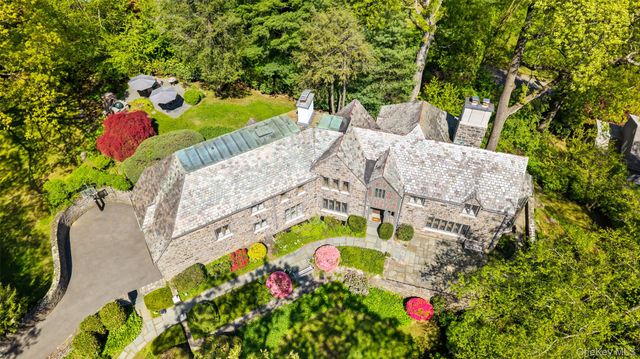 16 aka 20 Essex Place, Bronxville, NY 10708