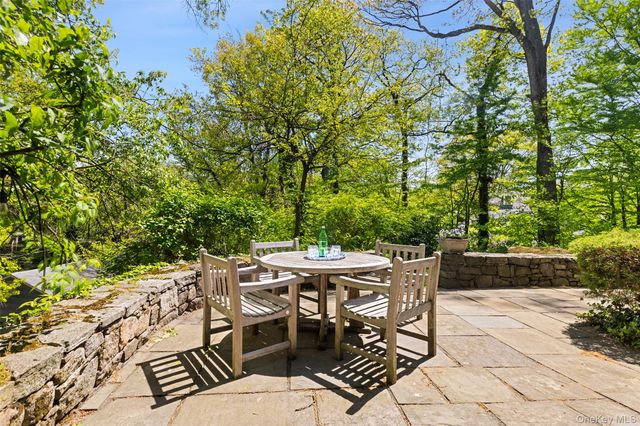 16 aka 20 Essex Place, Bronxville, NY 10708