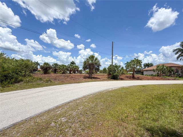 14235 FRUITPORT CIRCLE, Port Charlotte, FL 33981