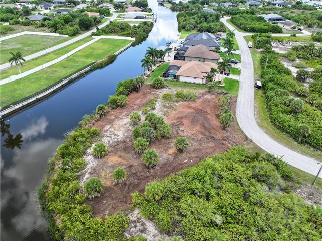 14235 FRUITPORT CIRCLE, Port Charlotte, FL 33981