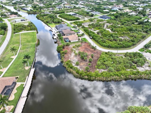 14235 FRUITPORT CIRCLE, Port Charlotte, FL 33981