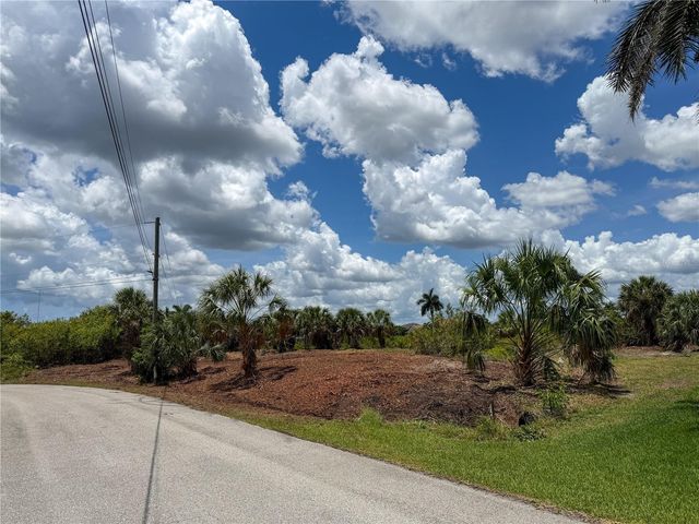 14235 FRUITPORT CIRCLE, Port Charlotte, FL 33981