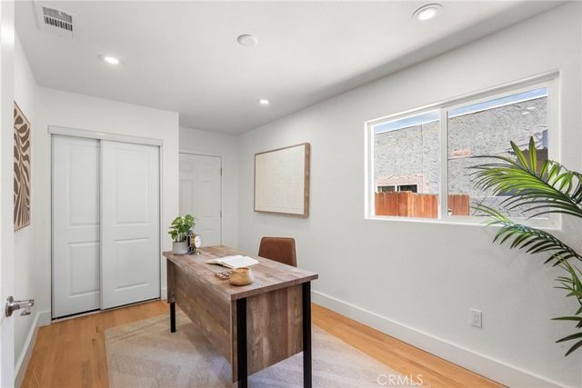 3705 S St Andrews, Los Angeles, CA 90018