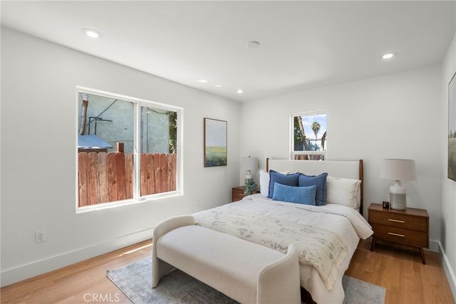 3705 S St Andrews, Los Angeles, CA 90018