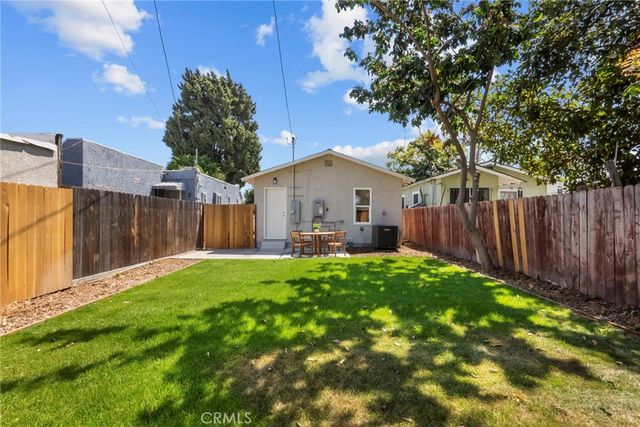 3705 S St Andrews, Los Angeles, CA 90018