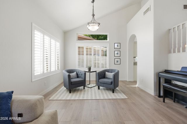 418 S BURK Street, Gilbert, AZ 85296